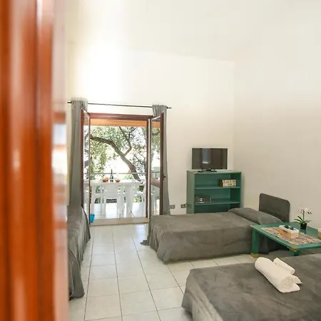 Appartamenti Su Nenneri